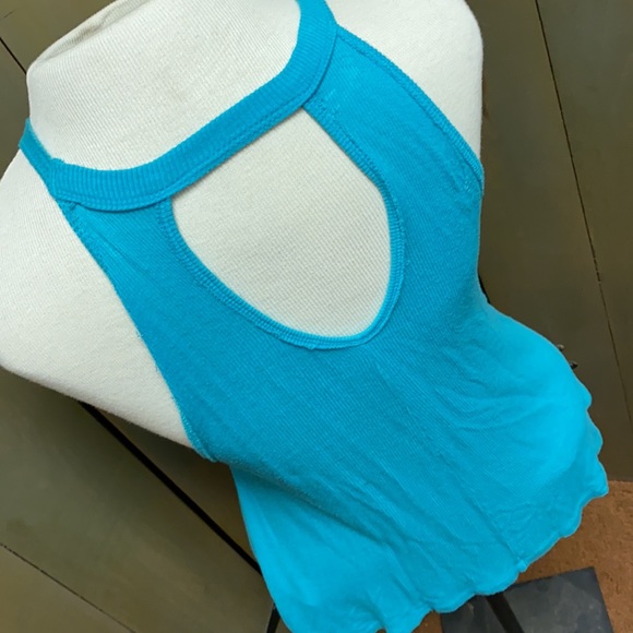 Tri Rocker Tank Top - Picture 4 of 5